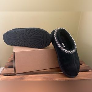 UGG Children’s Tasman Slippers size 1